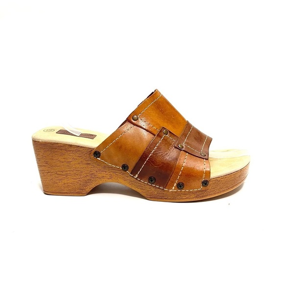 Vintage 1990s brown leather patchwork platform wedge sandals